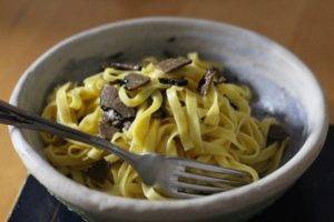 Caption of Tagliatelle con Tartufo Fresca. Image by Edward Daniel (c).