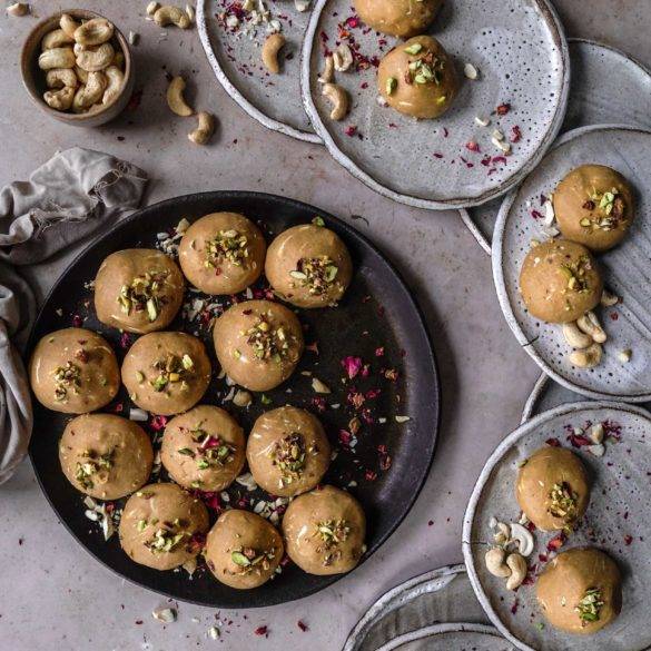 Creamy nutty vegan gluten-free Cashew Besan Burfi recipe, Indian cuisine; made with roasted chick pea flour and smoky zesty citrusy cardamoms and buttery coconut oil. Edward Daniel ©.