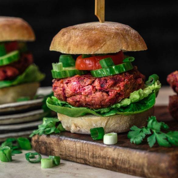 Fleshy moist vegan gluten-free Beetroot Haricot Bean Burgers recipe; with fragrant coriander, cumin, fennel, garlic, ginger and lemon. Edward Daniel ©.