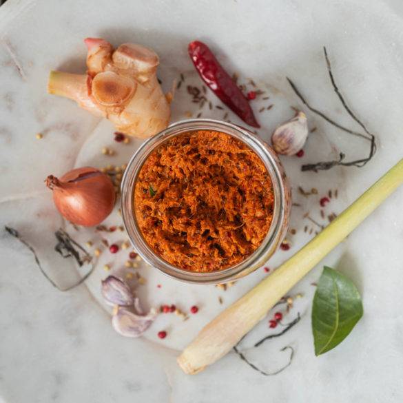 Caption of Vegan Thai Red Curry Paste. Image by Edward Daniel (c).