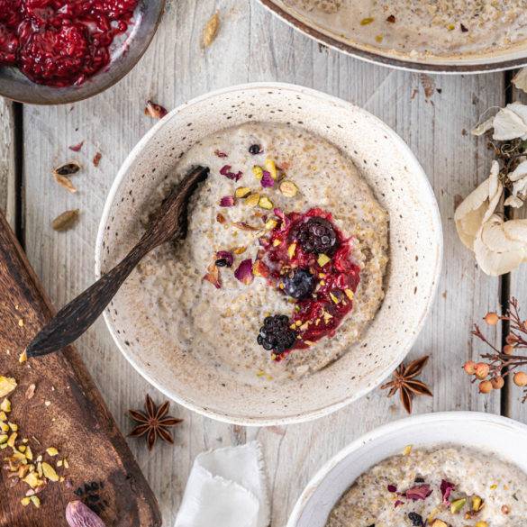 Quinoa Porridge is vegan, paleo and gluten-free. Image by Edward Daniel (c).