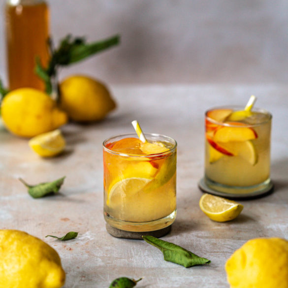 Lemonade Lemonade recipe; free flowing liquid Lemonade made with citrus lemon juice and zest in a sugar syrup downed with melting ice. Edward Daniel ©.
