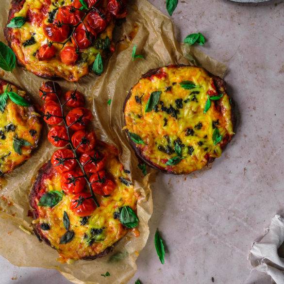 Oozing smelted cheese and an olive oil tomato sauce on a pillowy teff millet pastry base; Vegan gluten-free Margherita Pizza recipe, Italian cuisine. Edward Daniel ©.